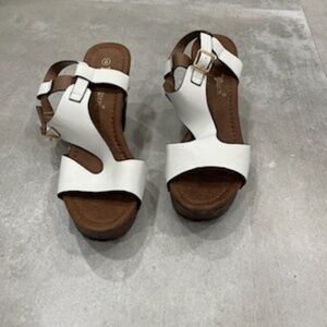 White Nature and Breeze Heel